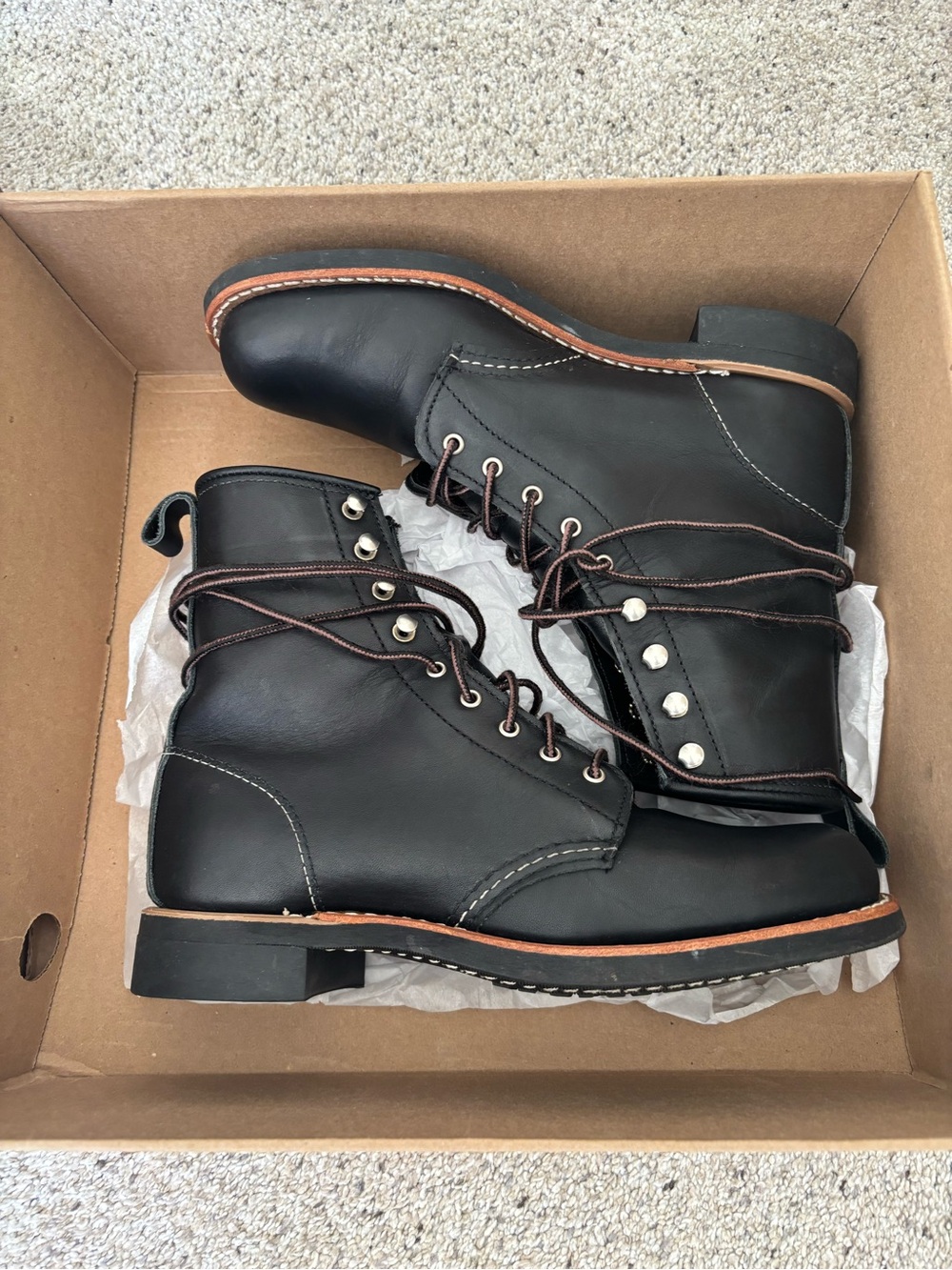 Red Wing Silversmith Women’s Boots